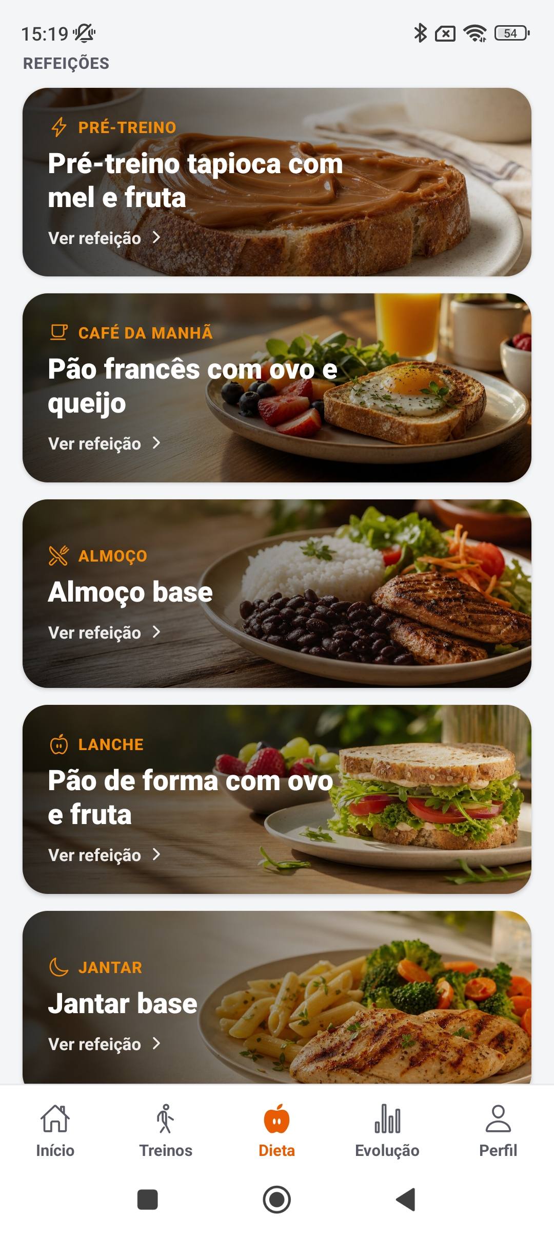 Refeições do dia no Corre Bem Plus: pré-treino, café da manhã, almoço, lanche e jantar